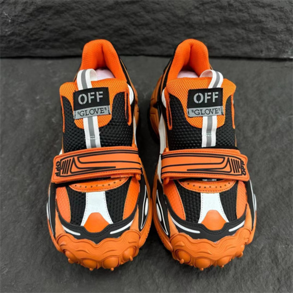Fashion sneakers off white